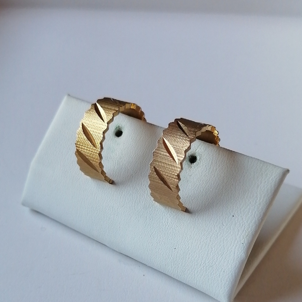 Vintage Modernist Earrings Goldplated Textured Hoop Huggie Screw Clip
